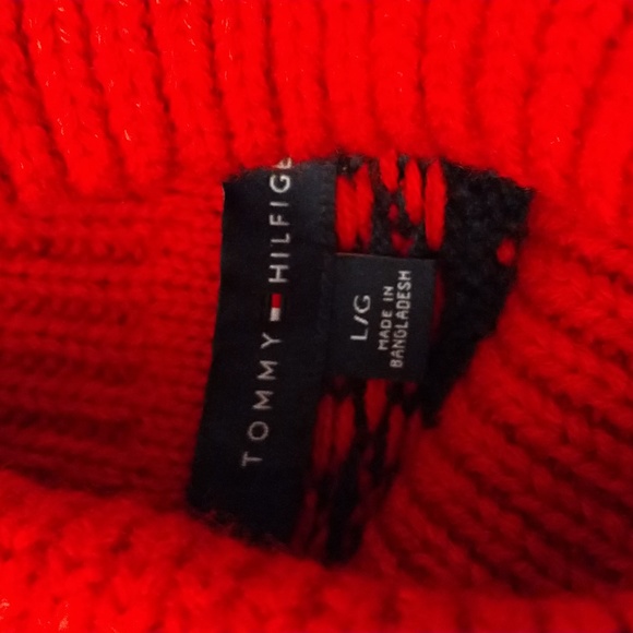 Authentic Tommy Hilfiger Sweater - Picture 4 of 7